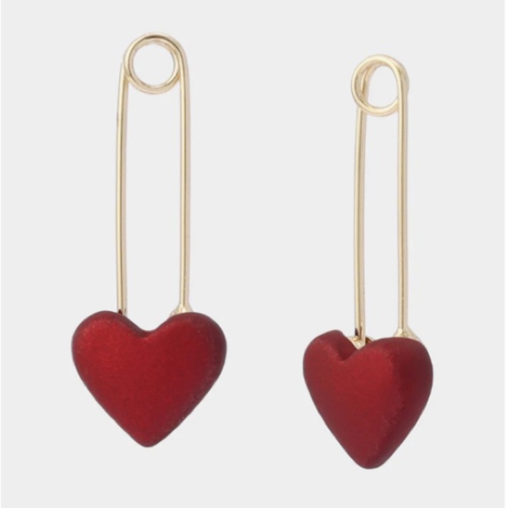 Betsey Johnson Love Spell Heart Safety Pin Earrings New - Picture 3 of 4